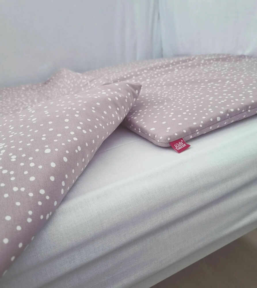 Lenjerie de pat copii KidsDecor 4 piese Marshmellow Spots 60x120 cm 110x125 cm