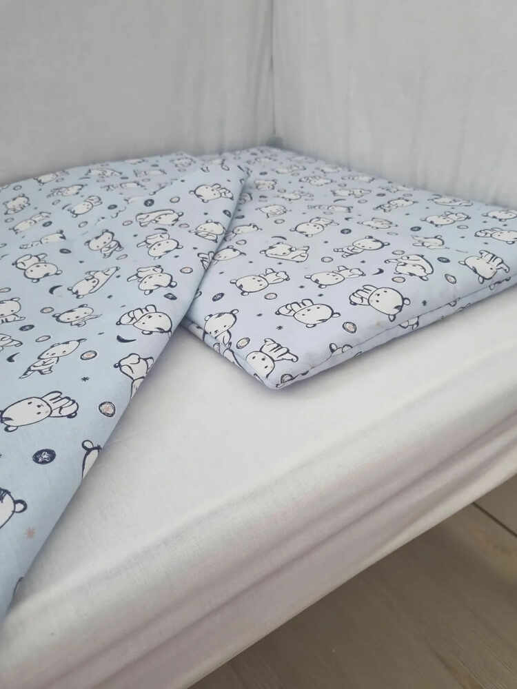 Lenjerie de pat pentru copii 4 piese Baby Bear albastru 63x127 cm 110x125 cm