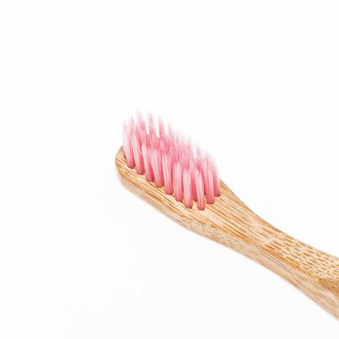 Periuta de dinti din bambus pentru copii roz Nordics