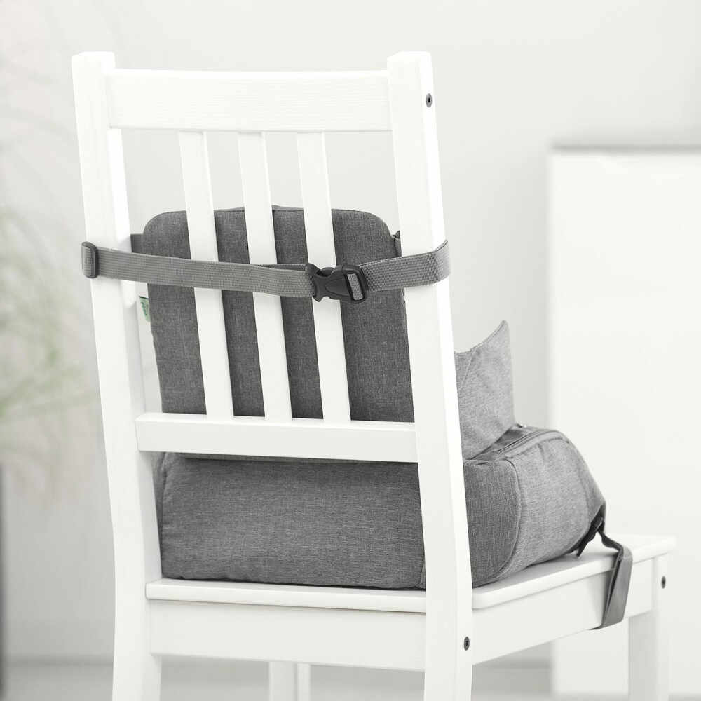 Inaltator de scaun Reer Growing Booster Seat pentru bebelusi 6-36 luni transportabil din plastic reciclat