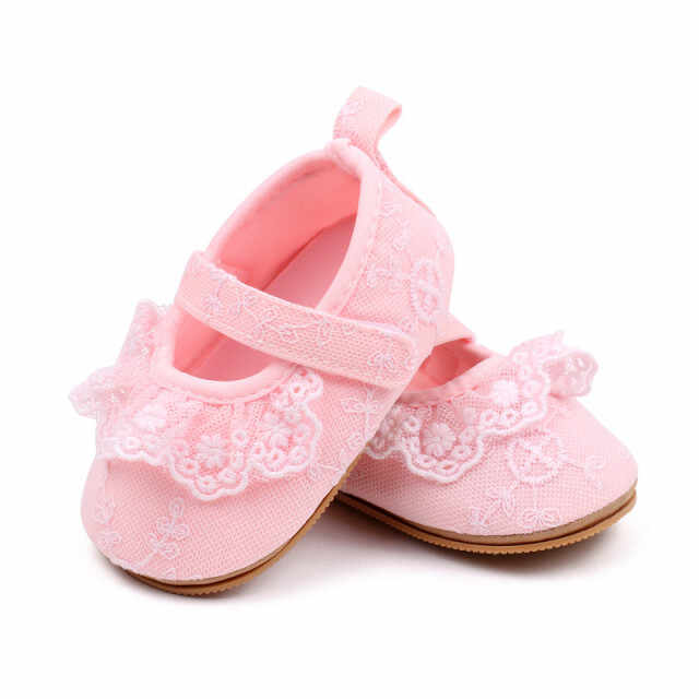 Pantofiori roz cu danteluta - Bella