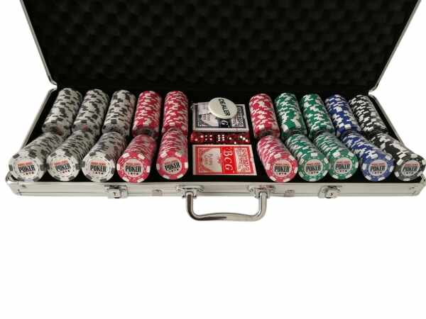 Set poker cu 500 chips-uri clay integral model WSOP si servieta din aluminiu